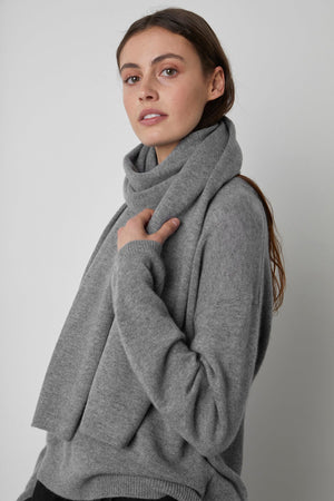 MEL CASHMERE SCARF - Velvet Staging 2.0
