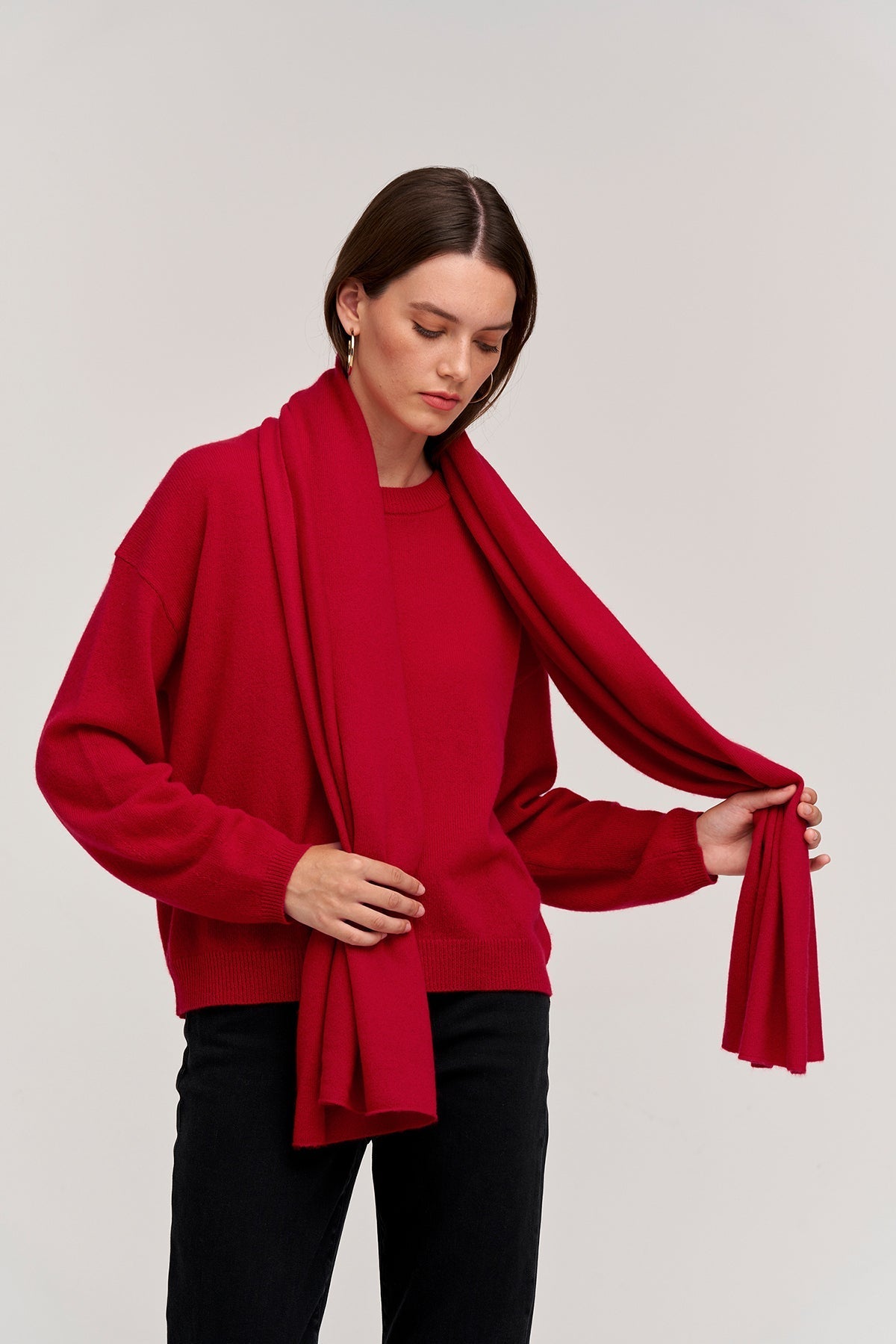 MEL CASHMERE SCARF - Velvet Staging 2.0