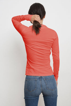 MERI WRAP FRONT FITTED TOP - Velvet Staging 2.0