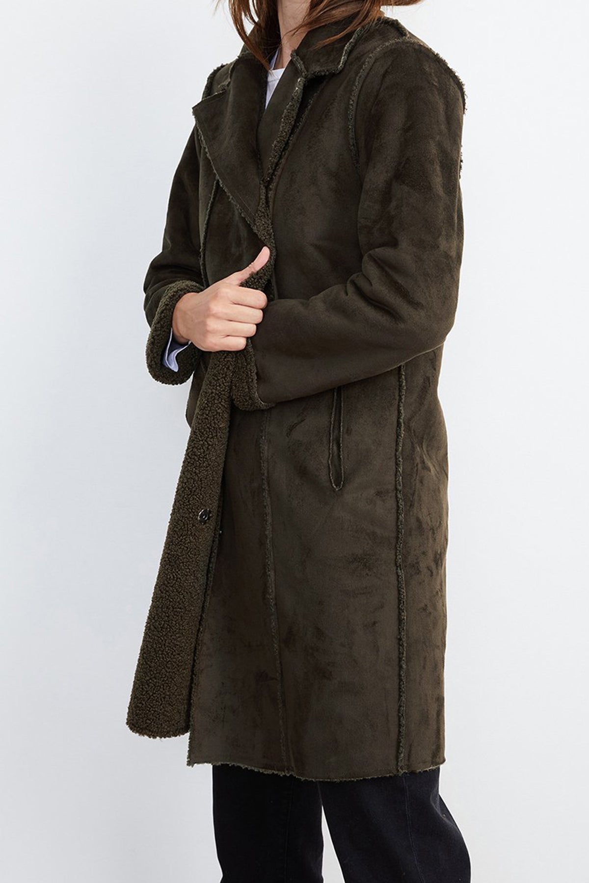MERYL REVERSIBLE LUX SHERPA COAT - Velvet Staging 2.0