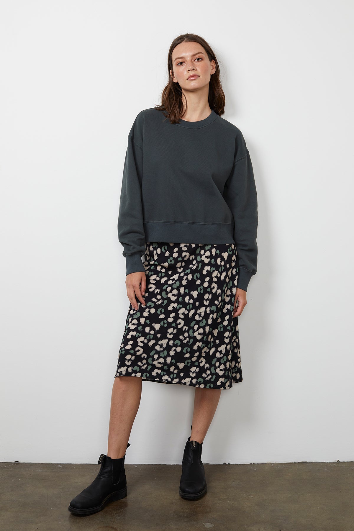 NELLA OVERSIZED SWEATSHIRT - Velvet Staging 2.0-26916274438340