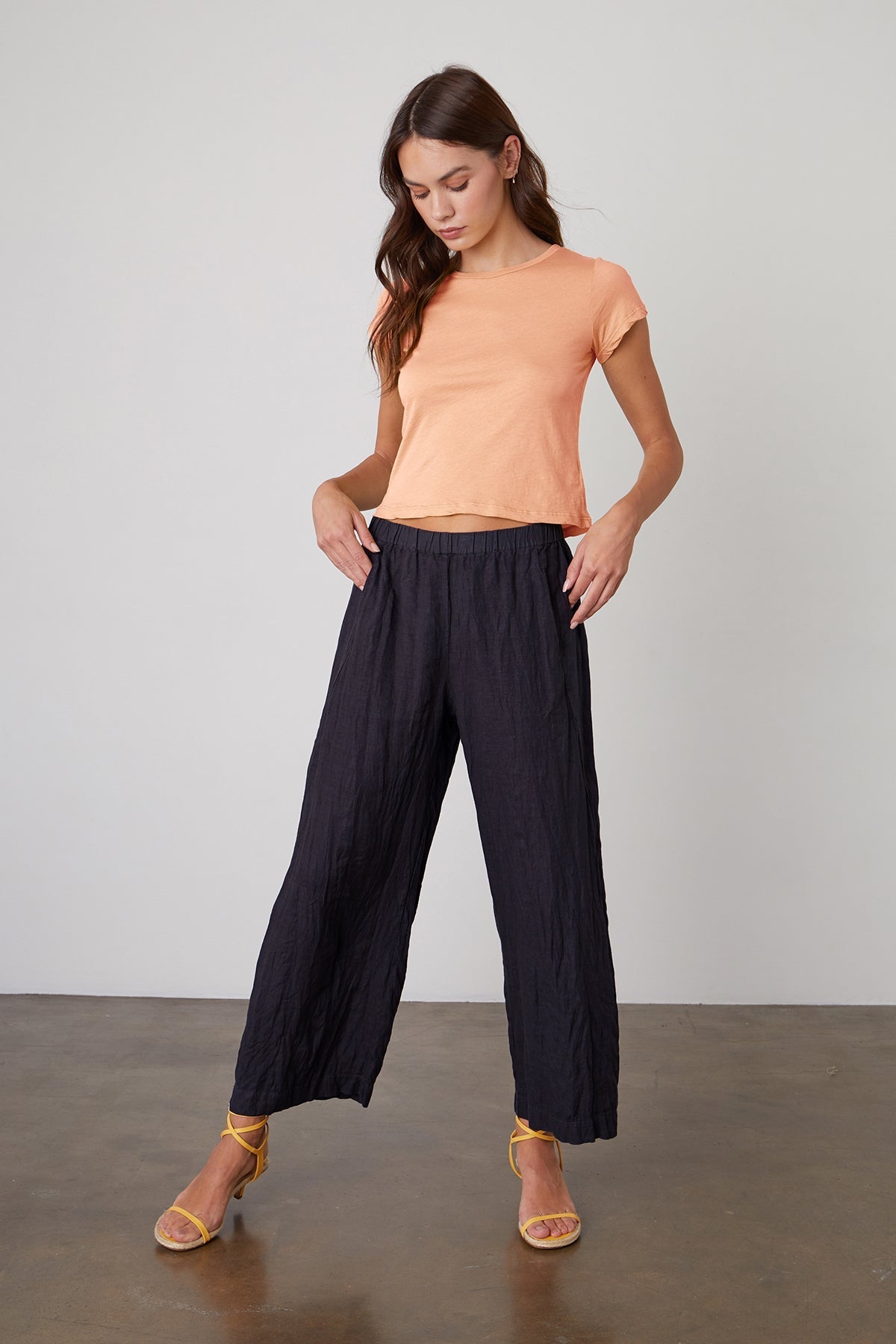 NINA CROPPED CREW NECK TEE - Velvet Staging 2.0