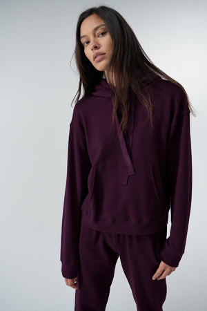 OJAI HOODIE - Velvet Staging 2.0