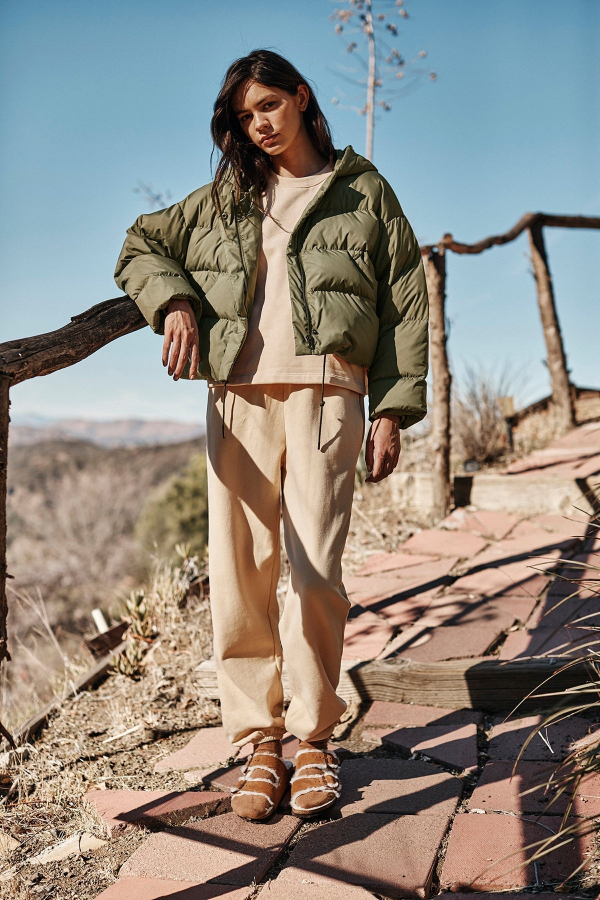 RAYLIN CROPPED PUFFER JACKET - Velvet Staging 2.0