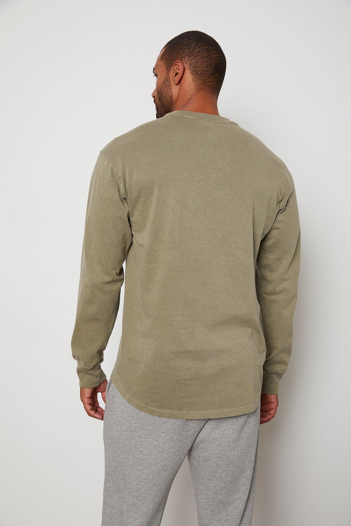 ROACH CREW NECK TEE - Velvet Staging 2.0