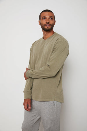 ROACH CREW NECK TEE - Velvet Staging 2.0