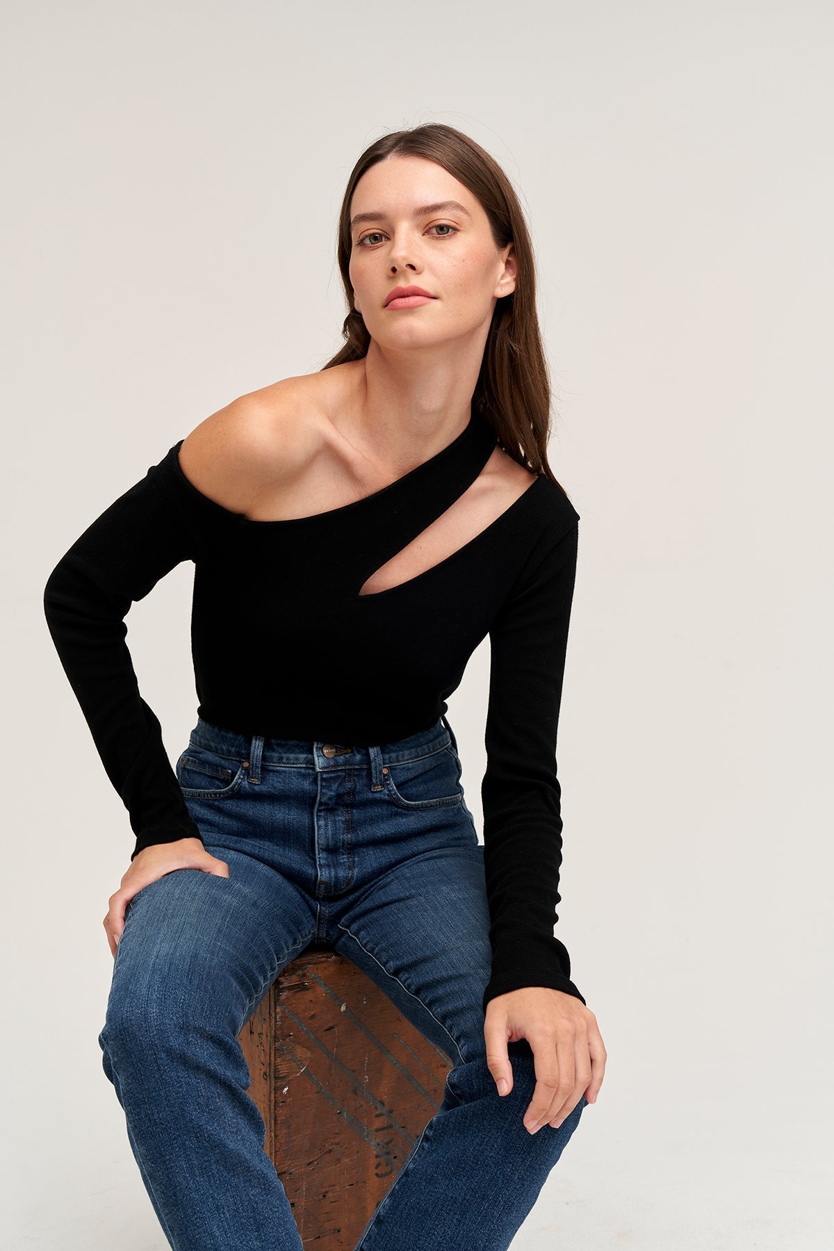 ROSALINA CUT OUT TOP - Velvet Staging 2.0