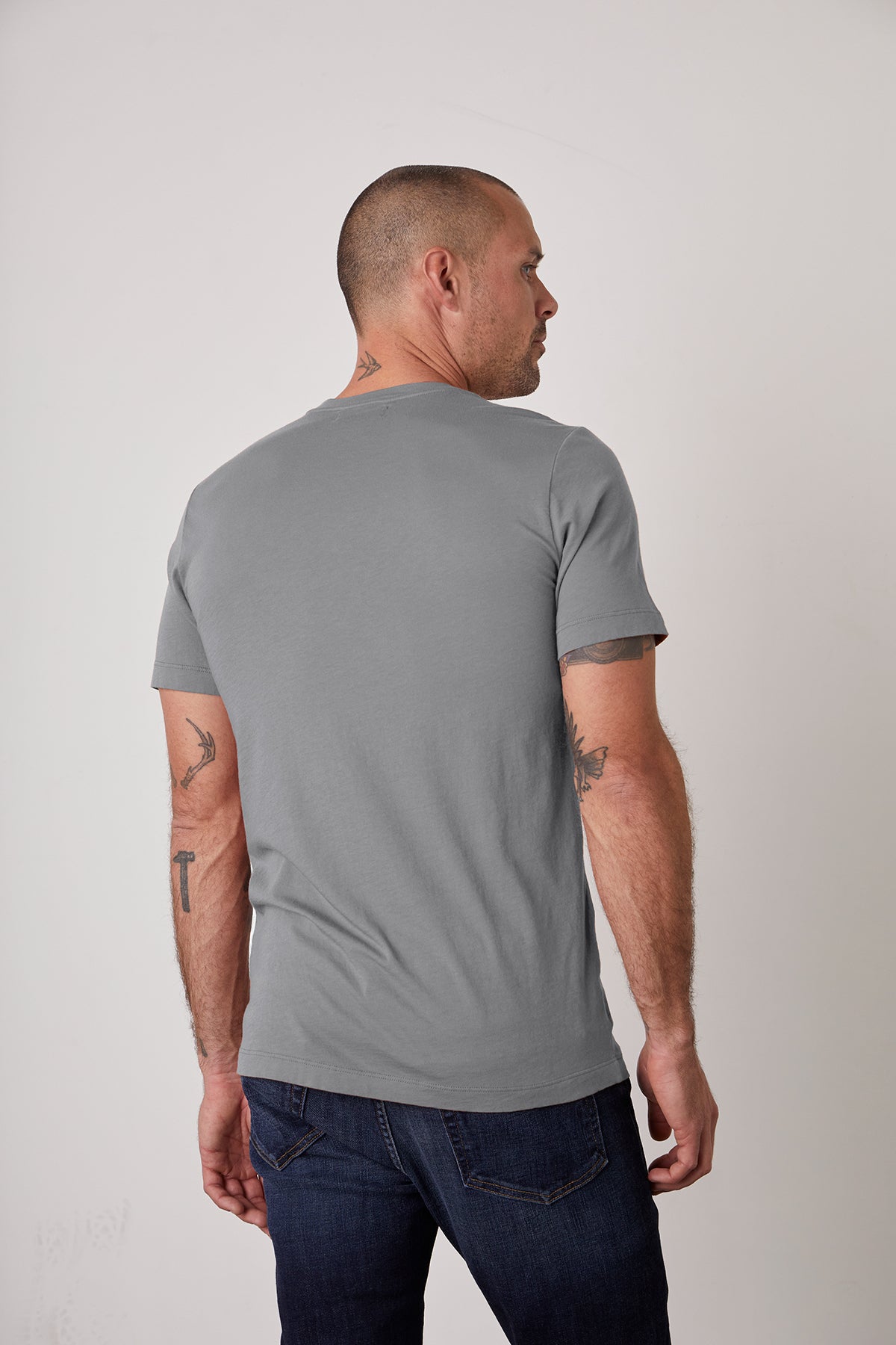 SAMSEN WHISPER CLASSIC V-NECK TEE - Velvet Staging 2.0