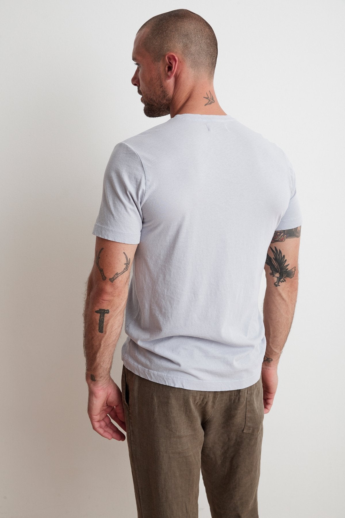 SAMSEN WHISPER CLASSIC V-NECK TEE - Velvet Staging 2.0