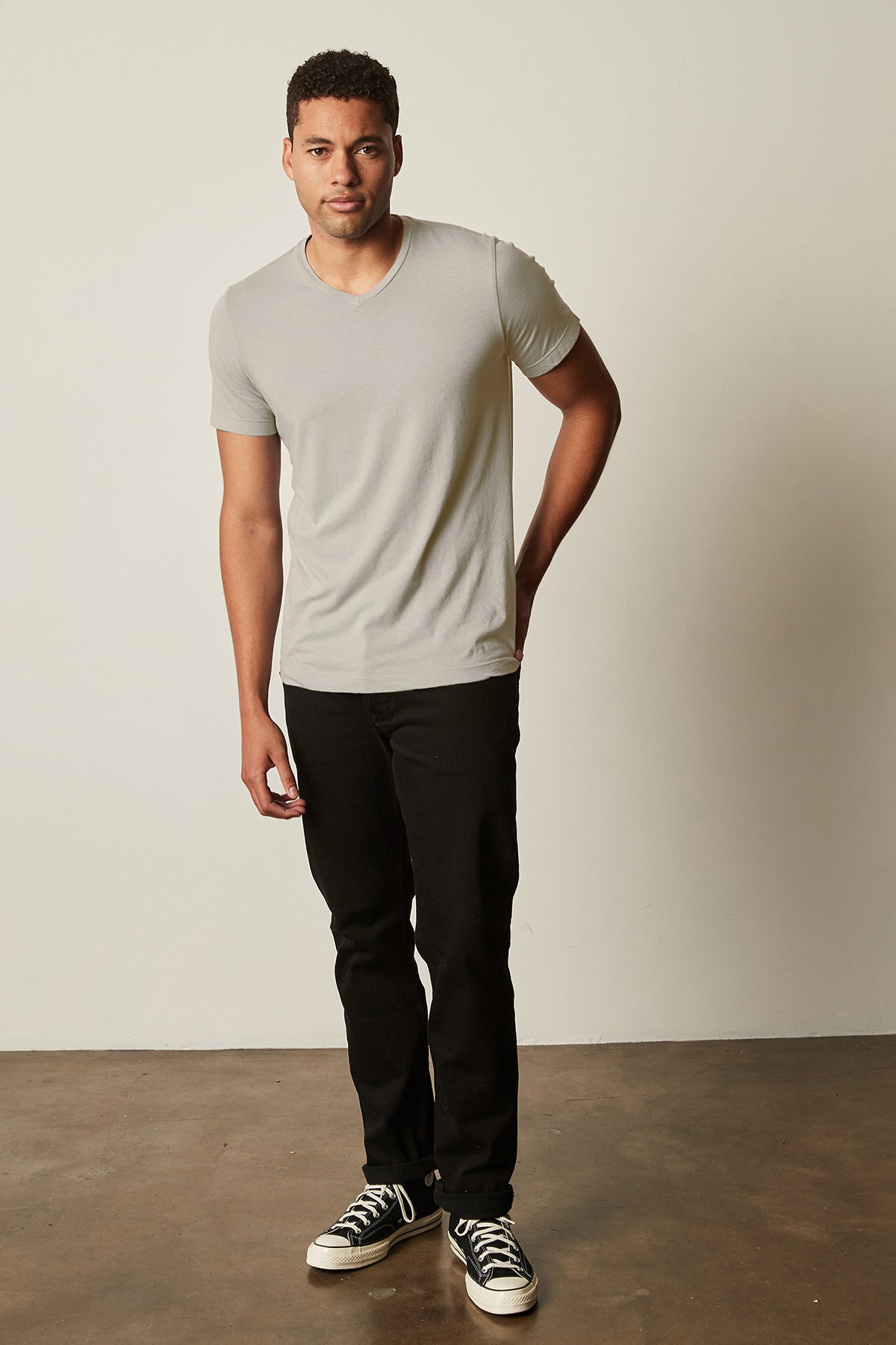 SAMSEN WHISPER CLASSIC V-NECK TEE - Velvet Staging 2.0-26916338860228