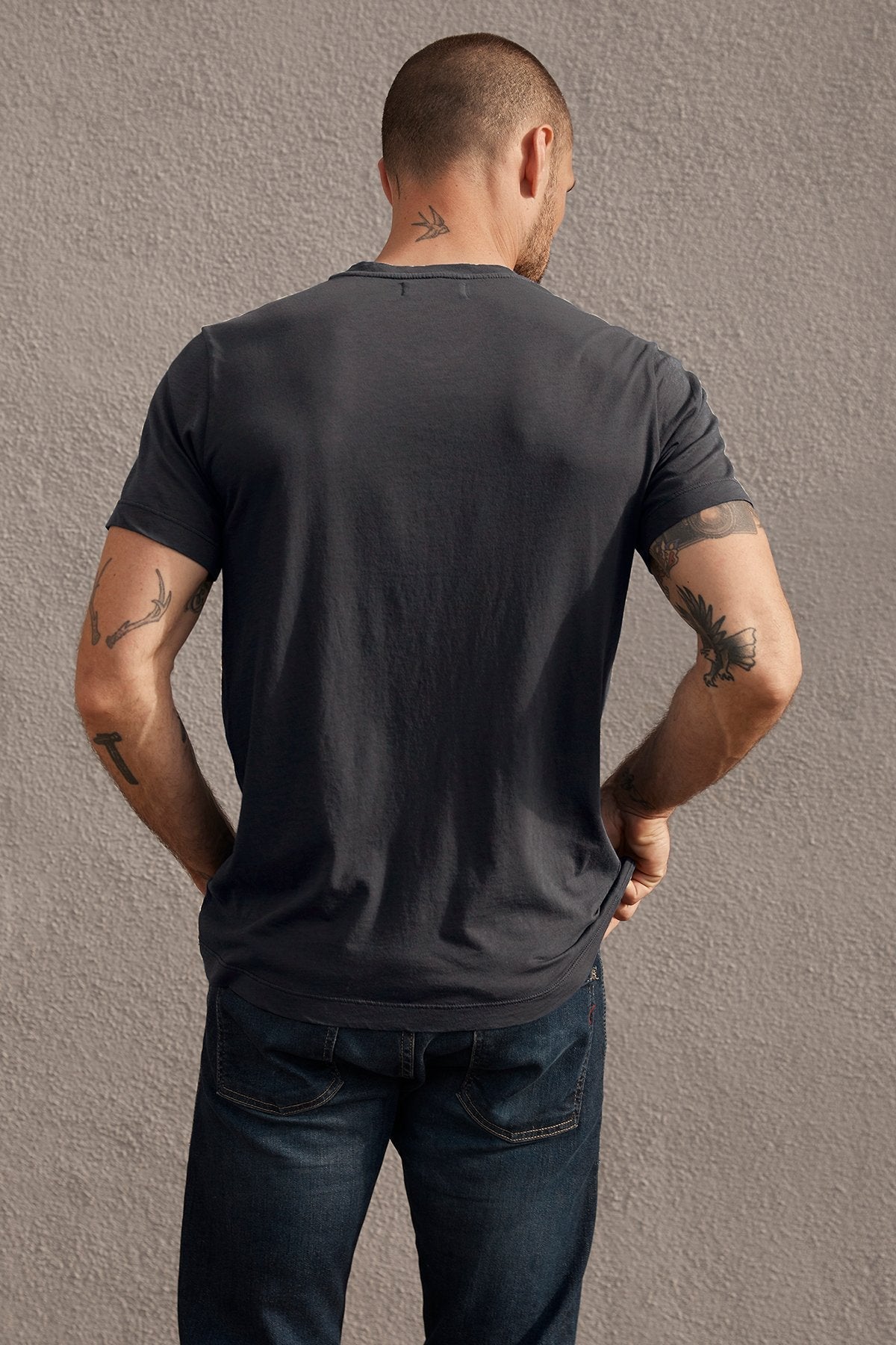 SAMSEN WHISPER CLASSIC V-NECK TEE - Velvet Staging 2.0