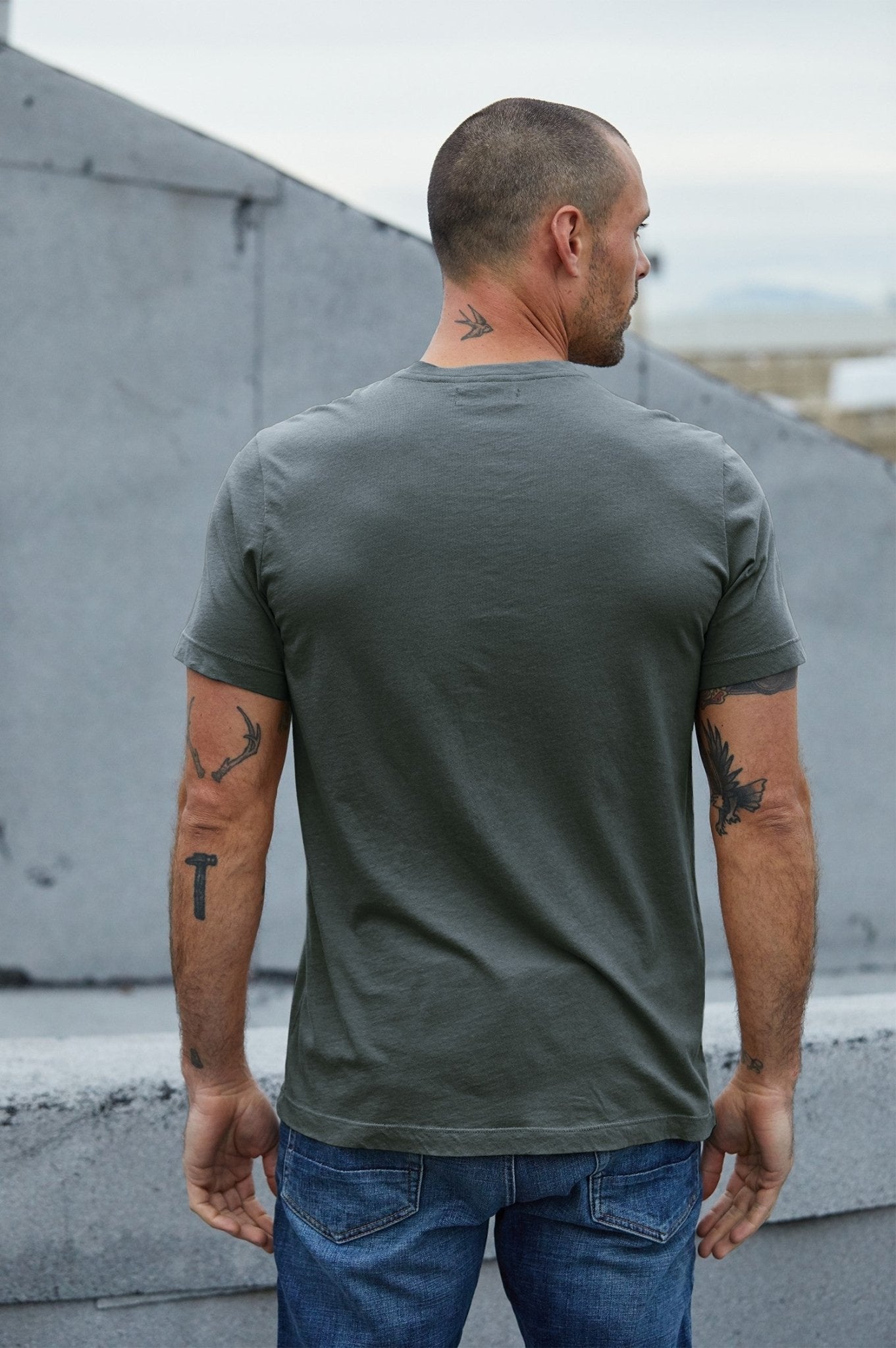 SAMSEN WHISPER CLASSIC V-NECK TEE - Velvet Staging 2.0