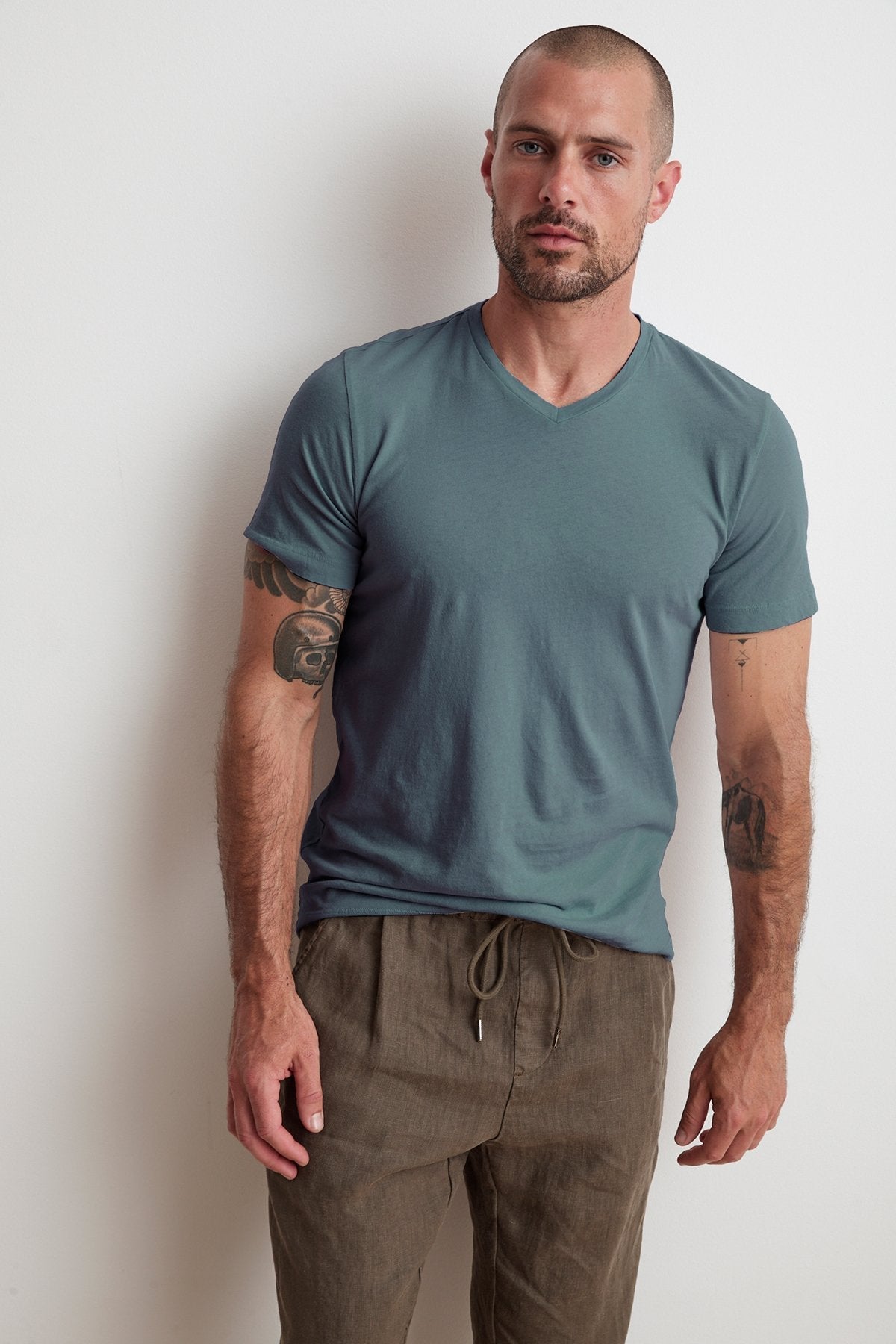 SAMSEN WHISPER CLASSIC V-NECK TEE - Velvet Staging 2.0