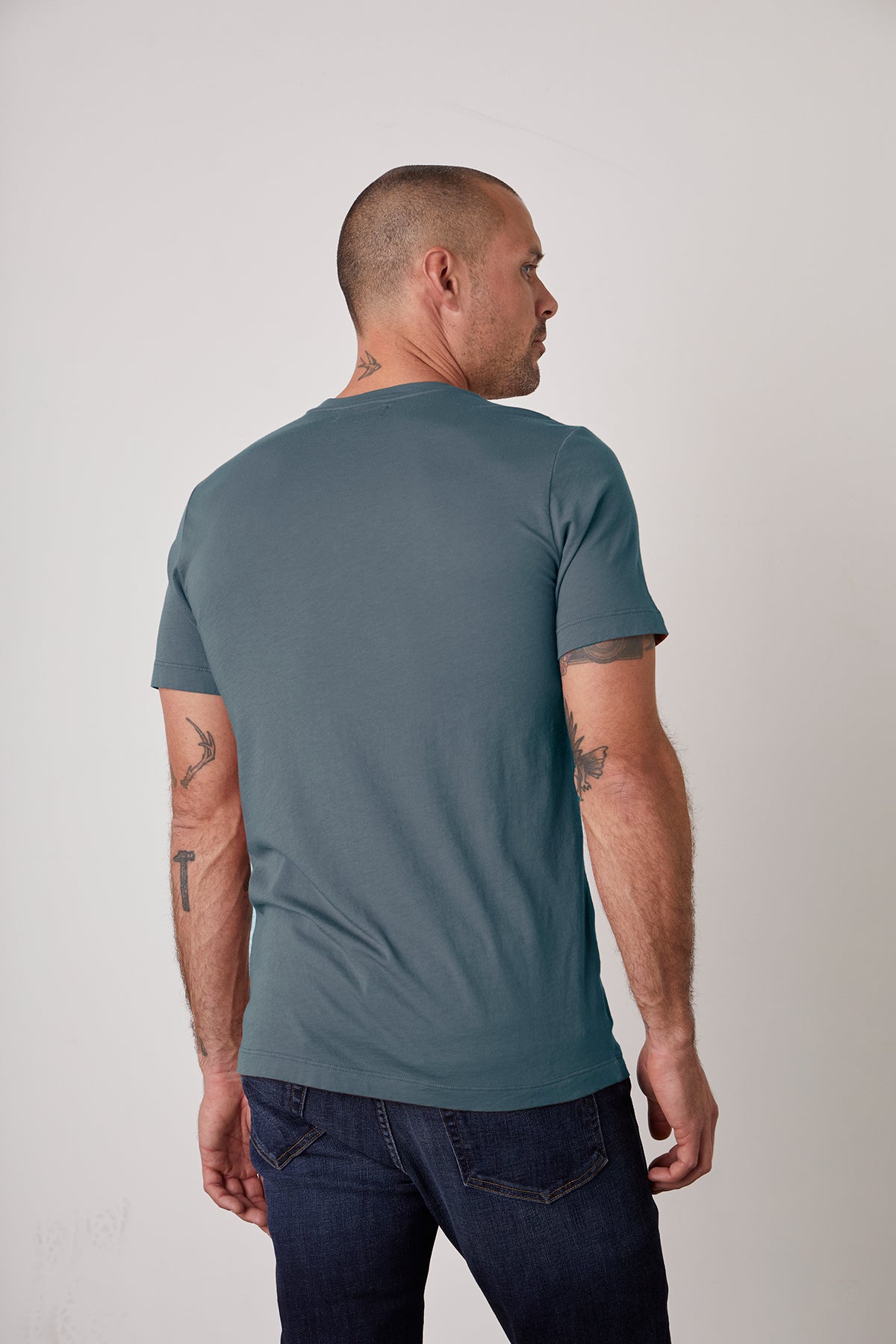 SAMSEN WHISPER CLASSIC V-NECK TEE - Velvet Staging 2.0