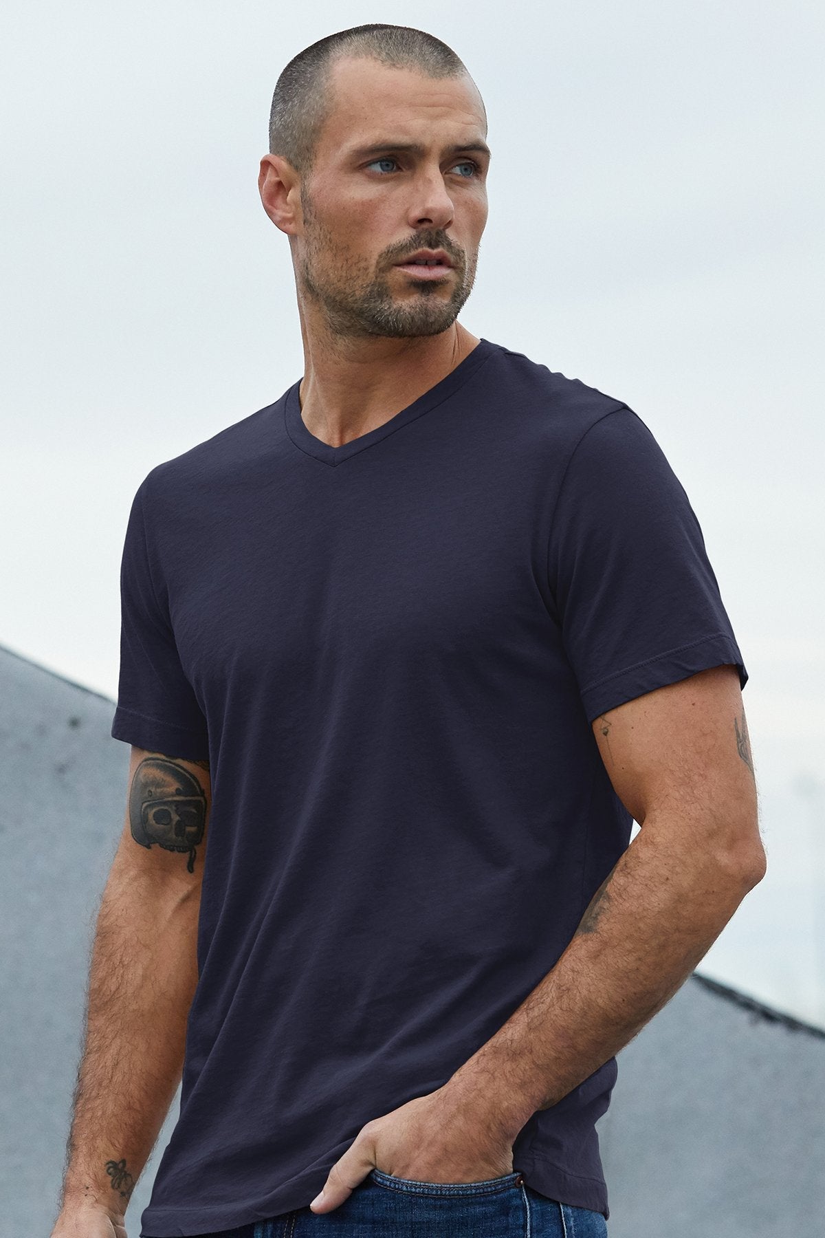 SAMSEN WHISPER CLASSIC V-NECK TEE - Velvet Staging 2.0