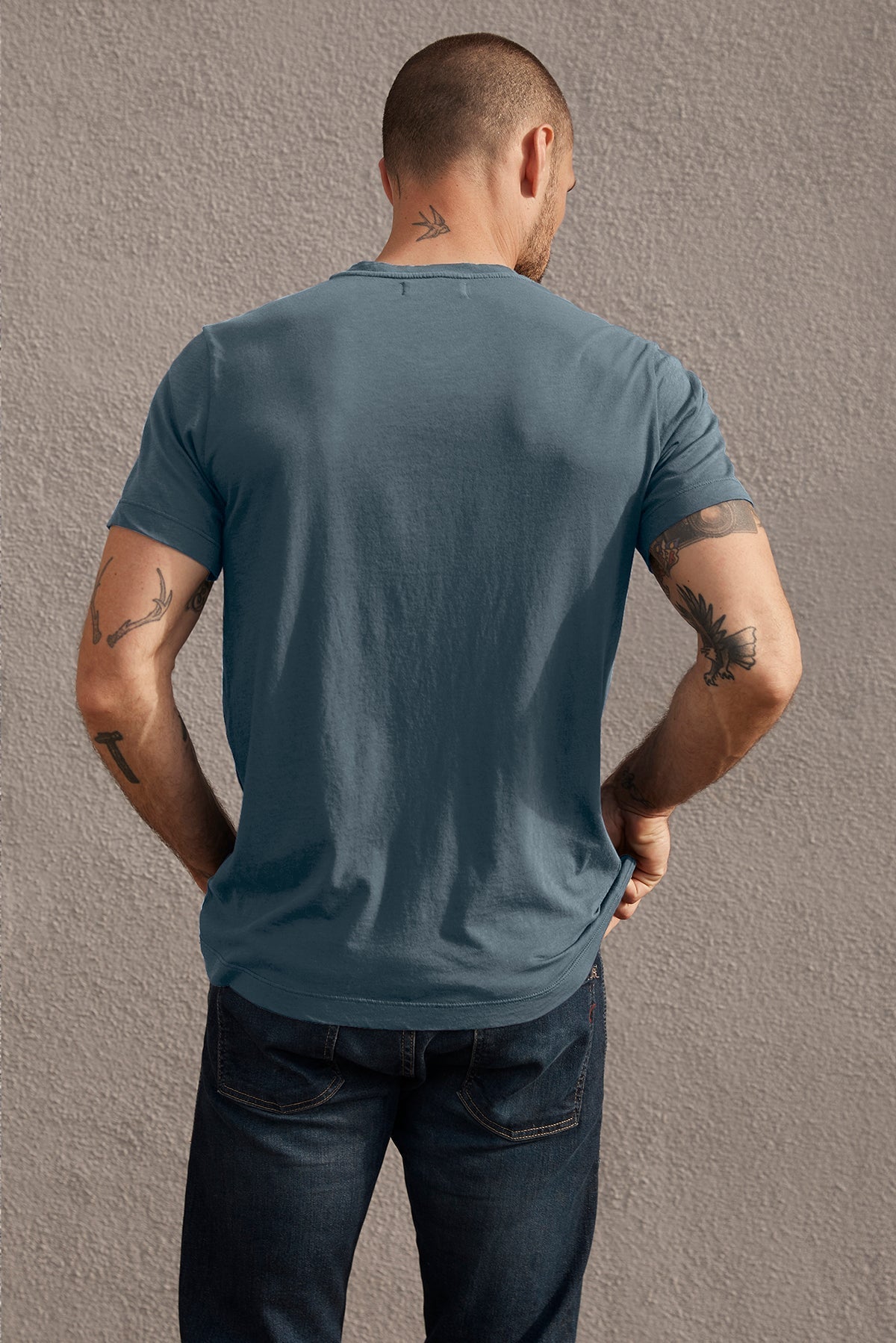 SAMSEN WHISPER CLASSIC V-NECK TEE - Velvet Staging 2.0