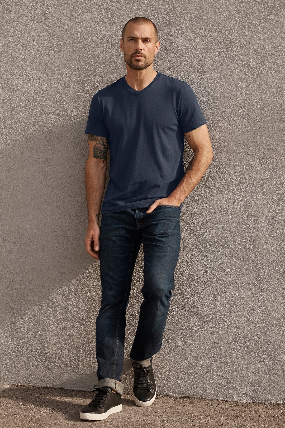 SAMSEN WHISPER CLASSIC V-NECK TEE - Velvet Staging 2.0