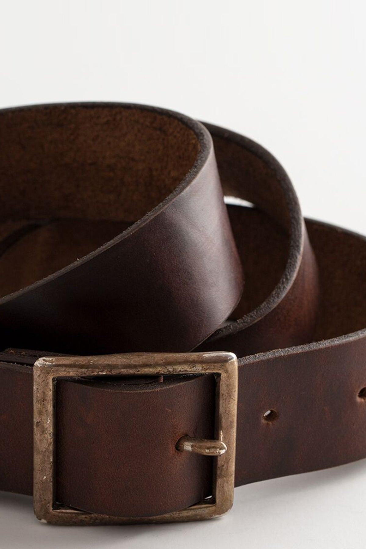 SIMPLE VINTAGE LEATHER BELT - Velvet Staging 2.0