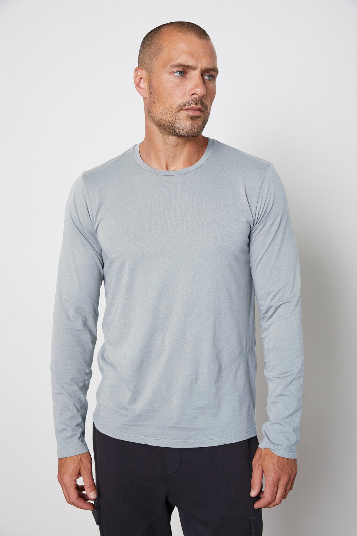 SKEETER WHISPER CLASSIC CREW NECK TEE - Velvet Staging 2.0-26916350984388