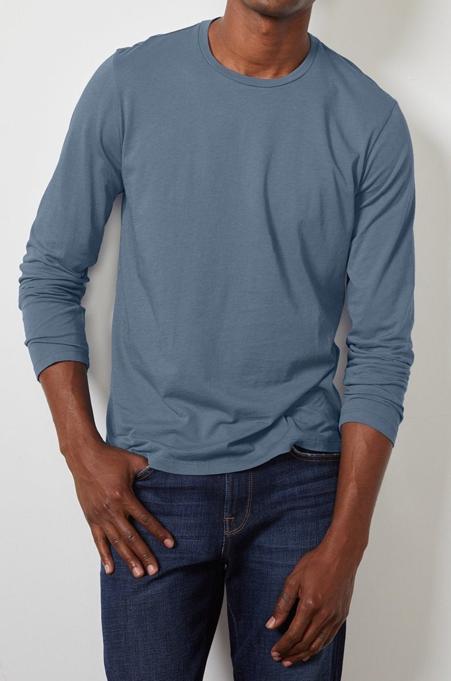 SKEETER WHISPER CLASSIC CREW NECK TEE - Velvet Staging 2.0-26916350427332