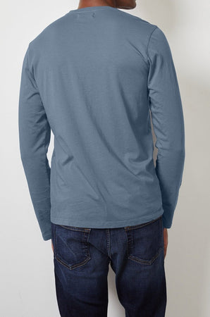 SKEETER WHISPER CLASSIC CREW NECK TEE - Velvet Staging 2.0