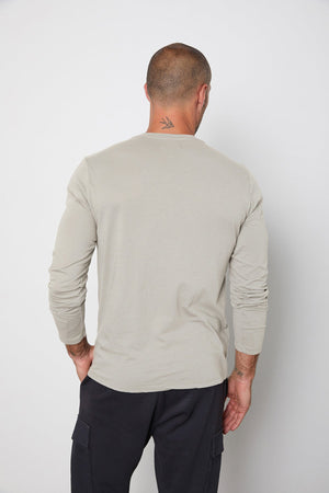 SKEETER WHISPER CLASSIC CREW NECK TEE - Velvet Staging 2.0