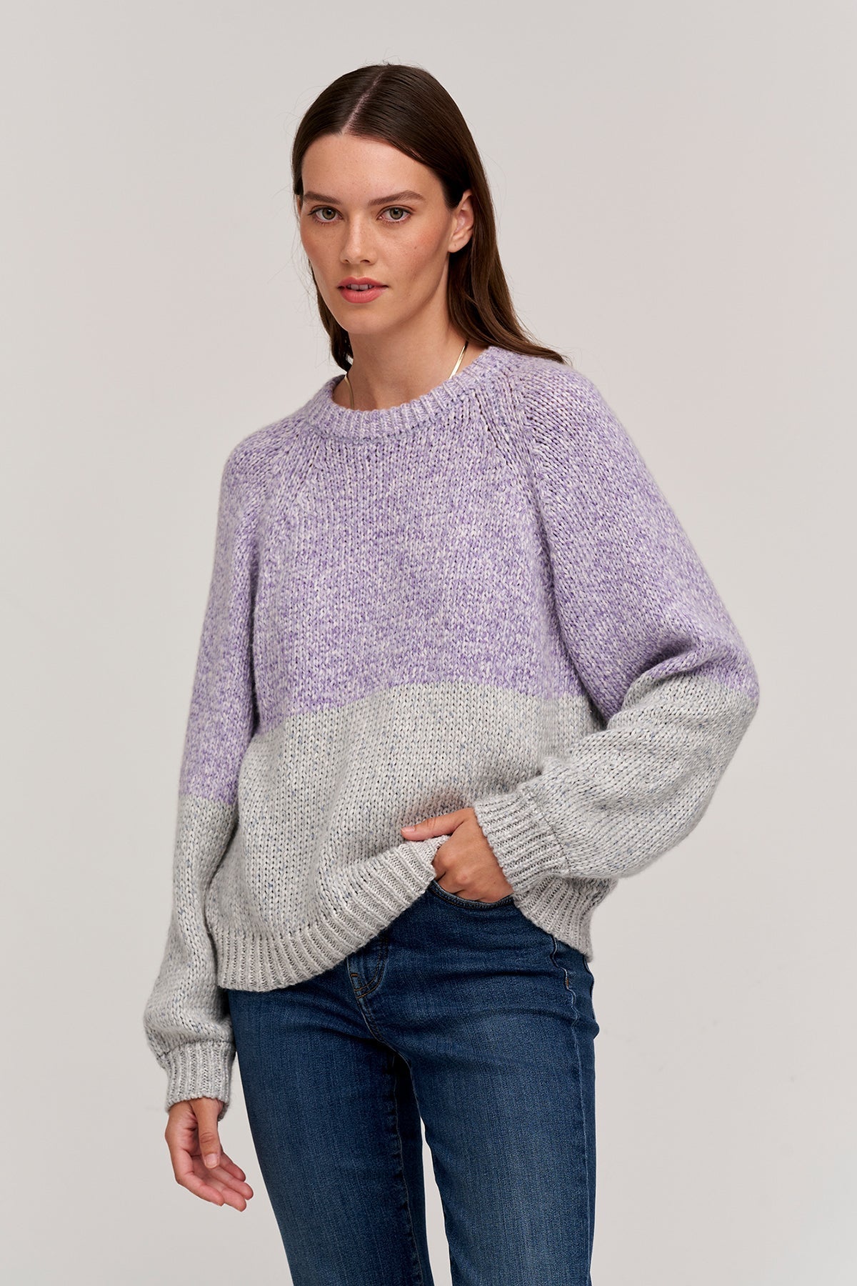 SKYLAR COLORBLOCK SWEATER - Velvet Staging 2.0-26916346298564