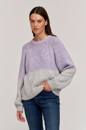 SKYLAR COLORBLOCK SWEATER - Velvet Staging 2.0