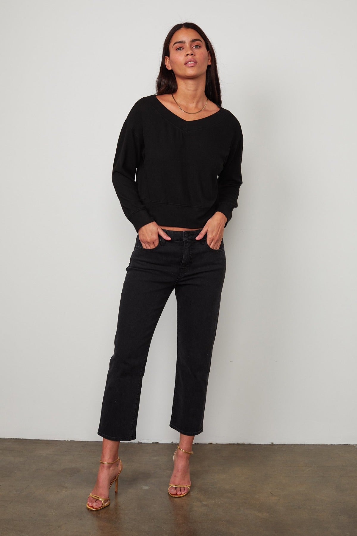 SLOE CROPPED SWEATER - Velvet Staging 2.0-26916348133572