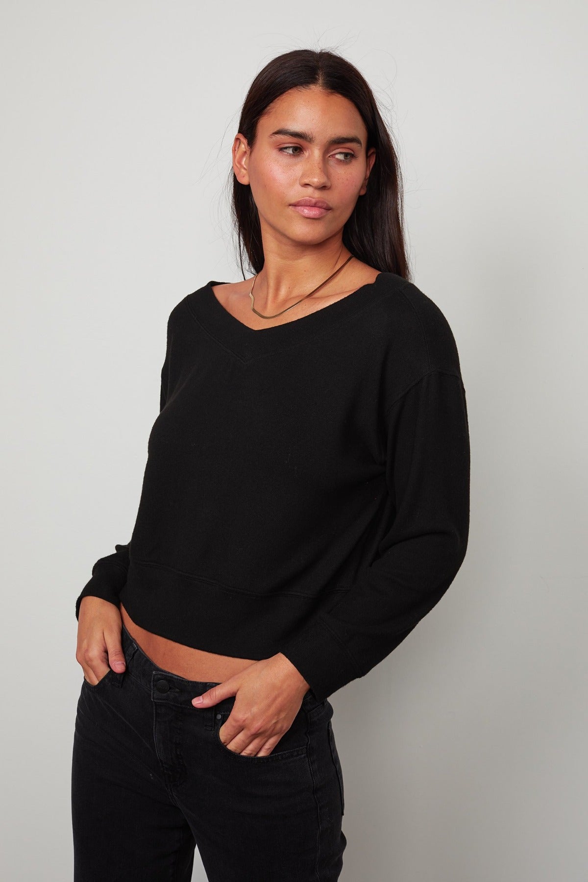 SLOE CROPPED SWEATER - Velvet Staging 2.0-26916347969732
