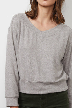 SLOE CROPPED SWEATER - Velvet Staging 2.0