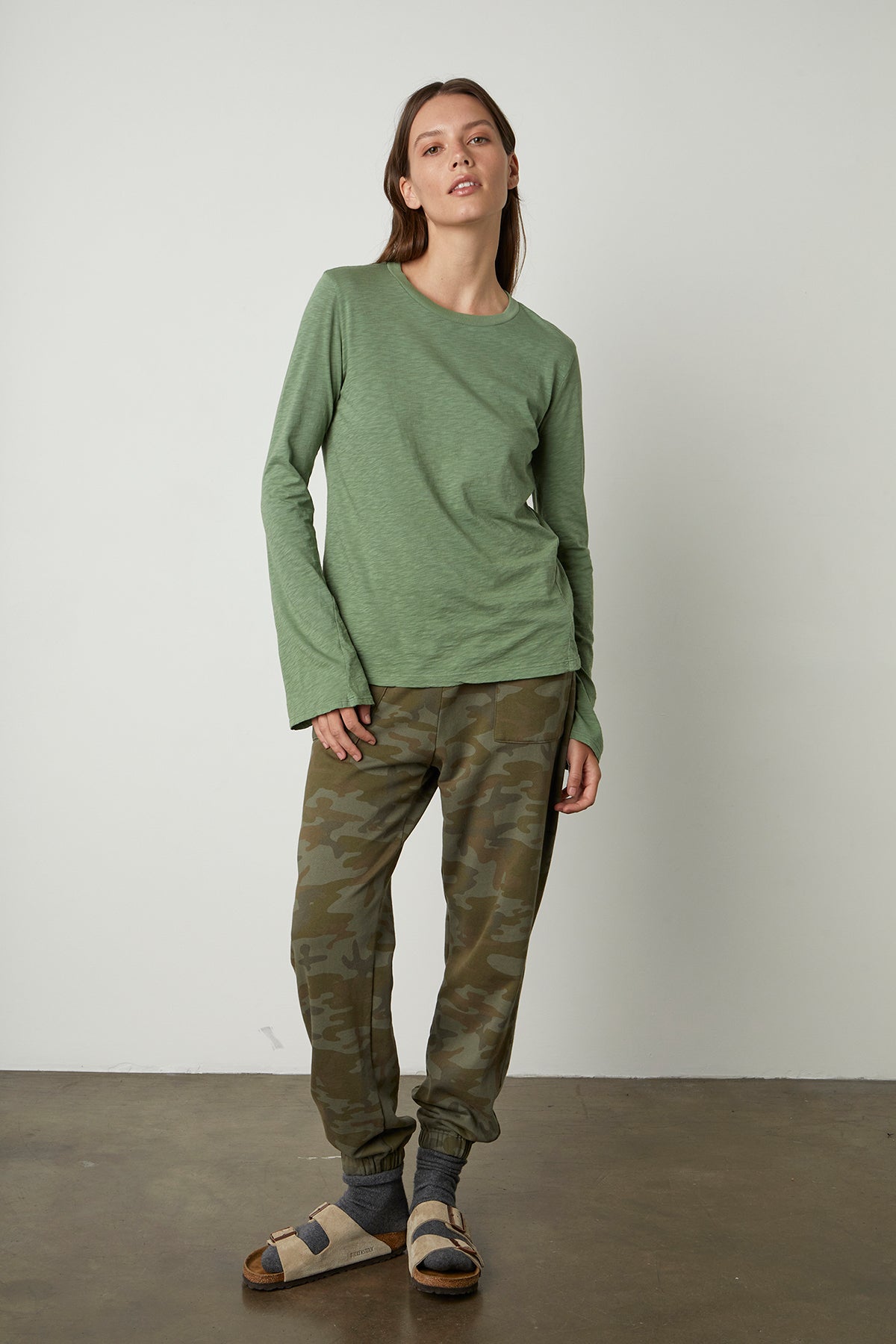 SOFIA BELL SLEEVE TEE - Velvet Staging 2.0