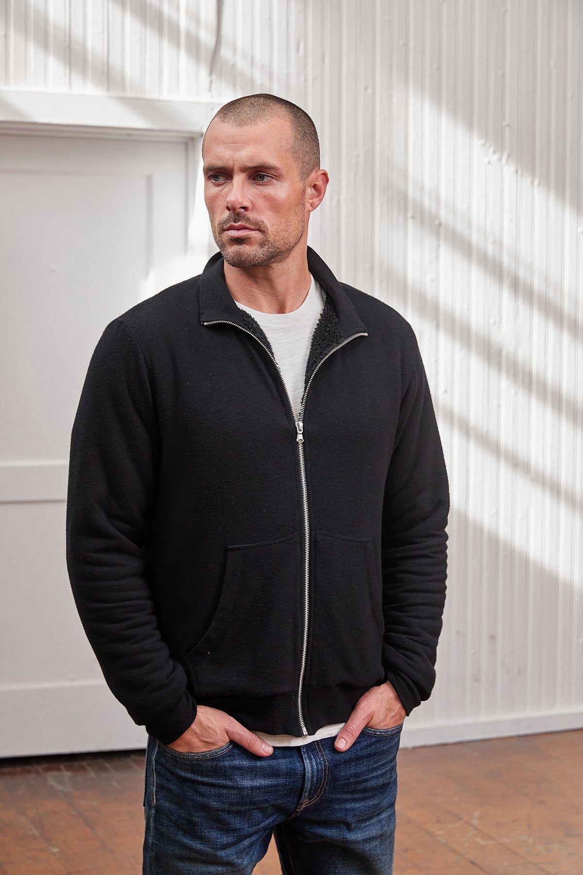 SOLOMON BOMBER JACKET - Velvet Staging 2.0