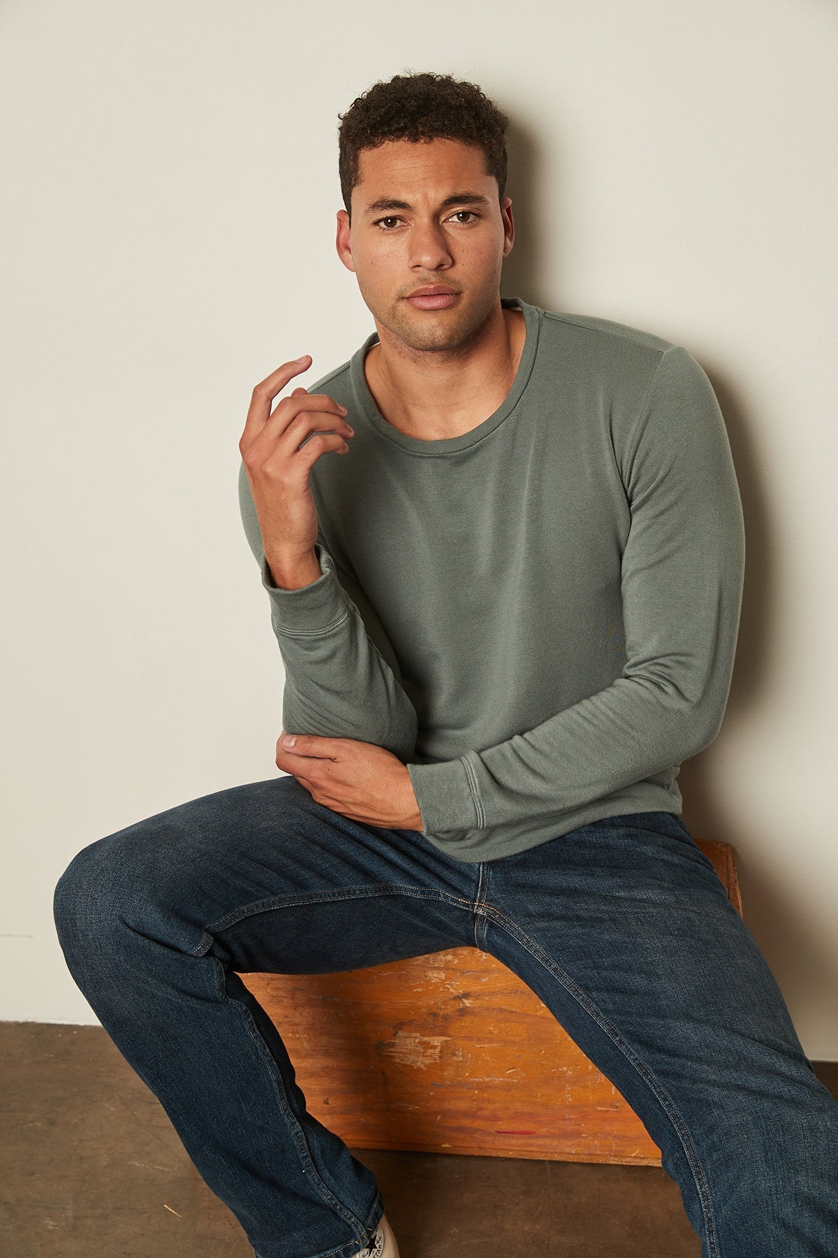 SOREN LUXE FLEECE PULLOVER Velvet by Graham & Spencer