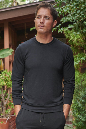 SOREN LUXE FLEECE PULLOVER Velvet by Graham & Spencer