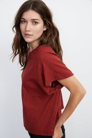 SUNNI CREW NECK TEE - Velvet Staging 2.0