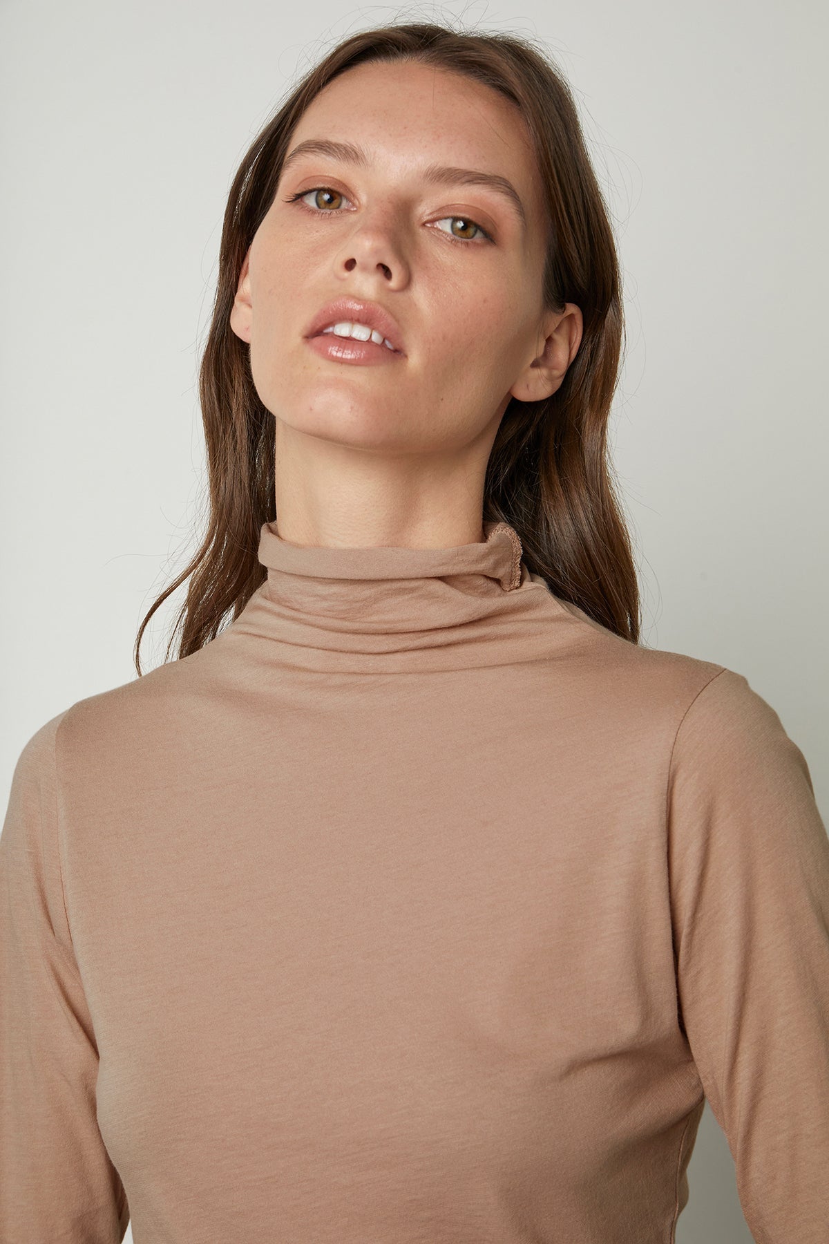 TALISIA GAUZY WHISPER FITTED MOCK NECK TEE - Velvet Staging 2.0