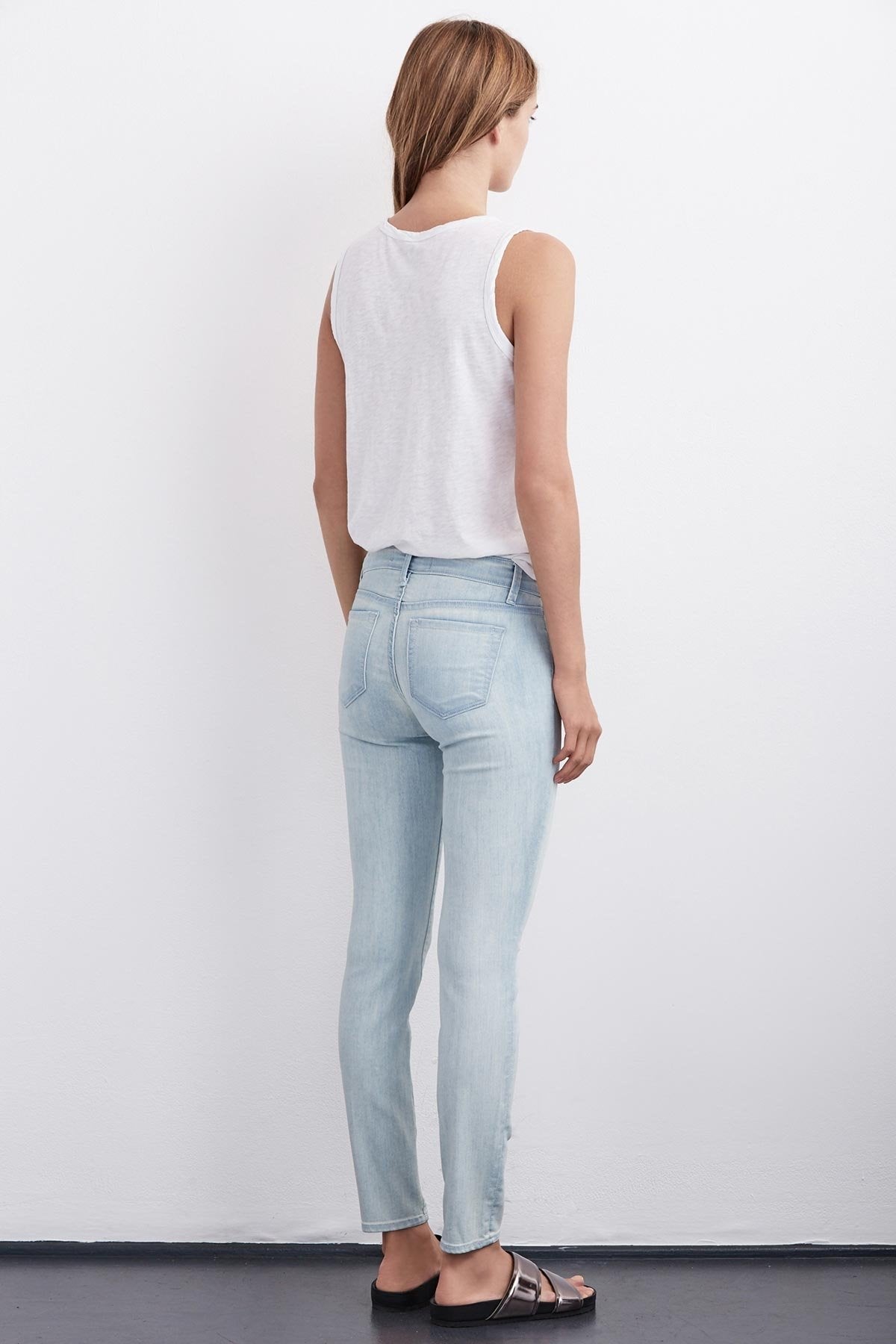 TONI SKINNY JEAN - Velvet Staging 2.0