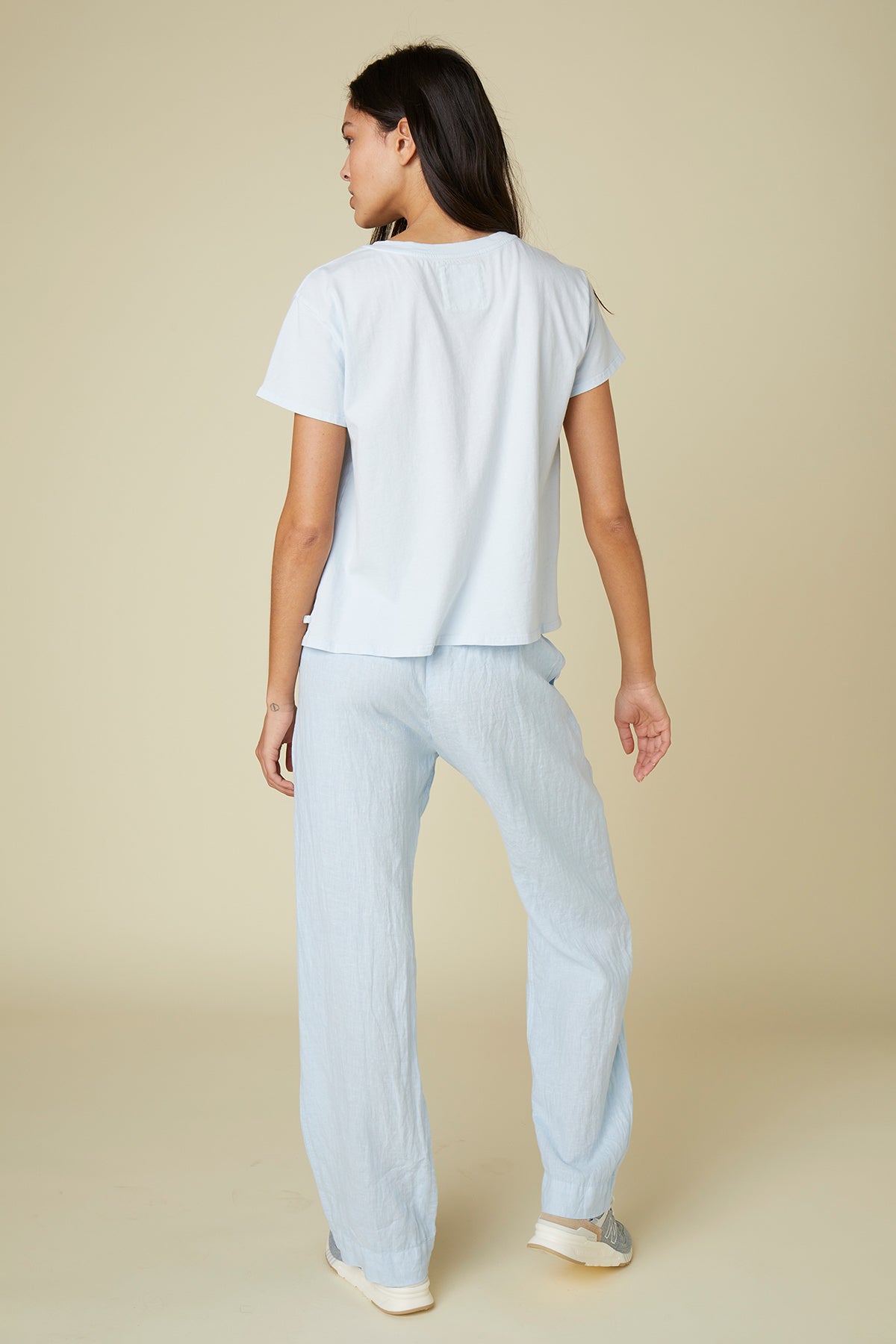 TOPANGA TEE - Velvet Staging 2.0