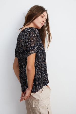 TRACIA SCOOP NECK PRINTED BLOUSE - Velvet Staging 2.0