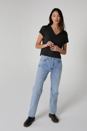 VENICE TEE - Velvet Staging 2.0