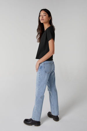 VENICE TEE - Velvet Staging 2.0