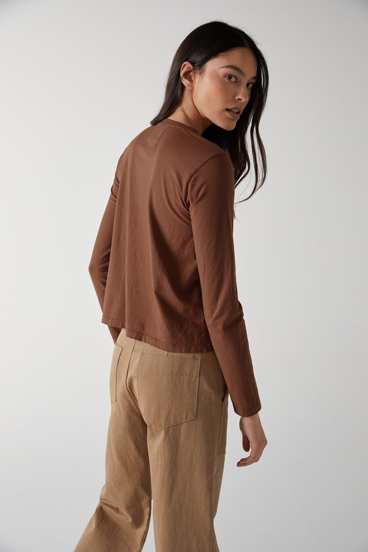 VICENTE TEE - Velvet Staging 2.0-26916396728516