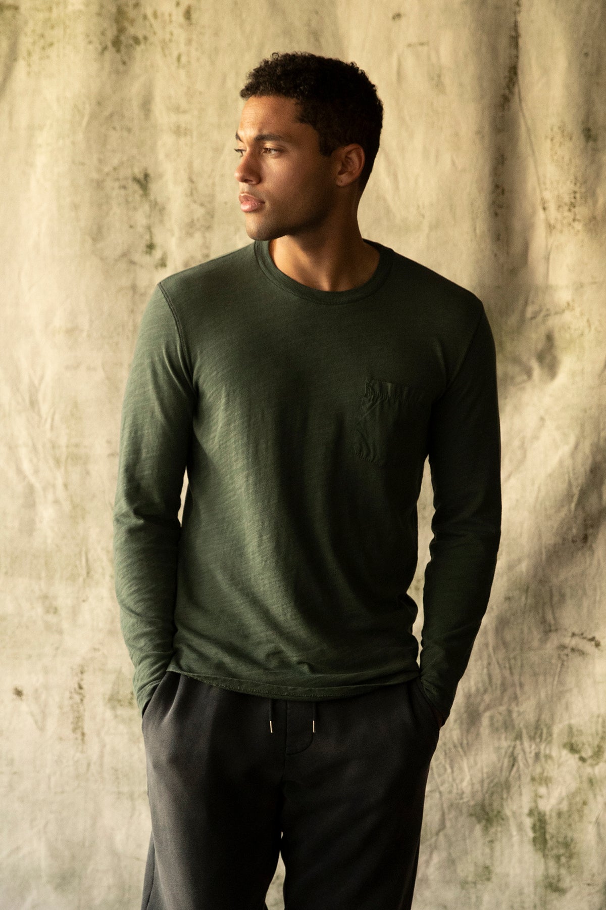 VICTOR CREW NECK TEE - Velvet Staging 2.0-26916393779396