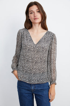 VIKA PRINTED BLOUSE - Velvet Staging 2.0