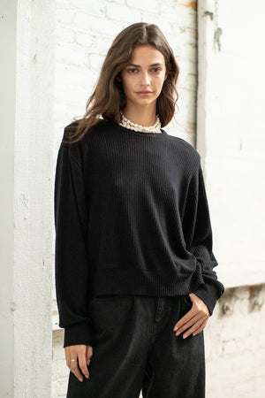 VISTA CREW NECK TOP - Velvet Staging 2.0