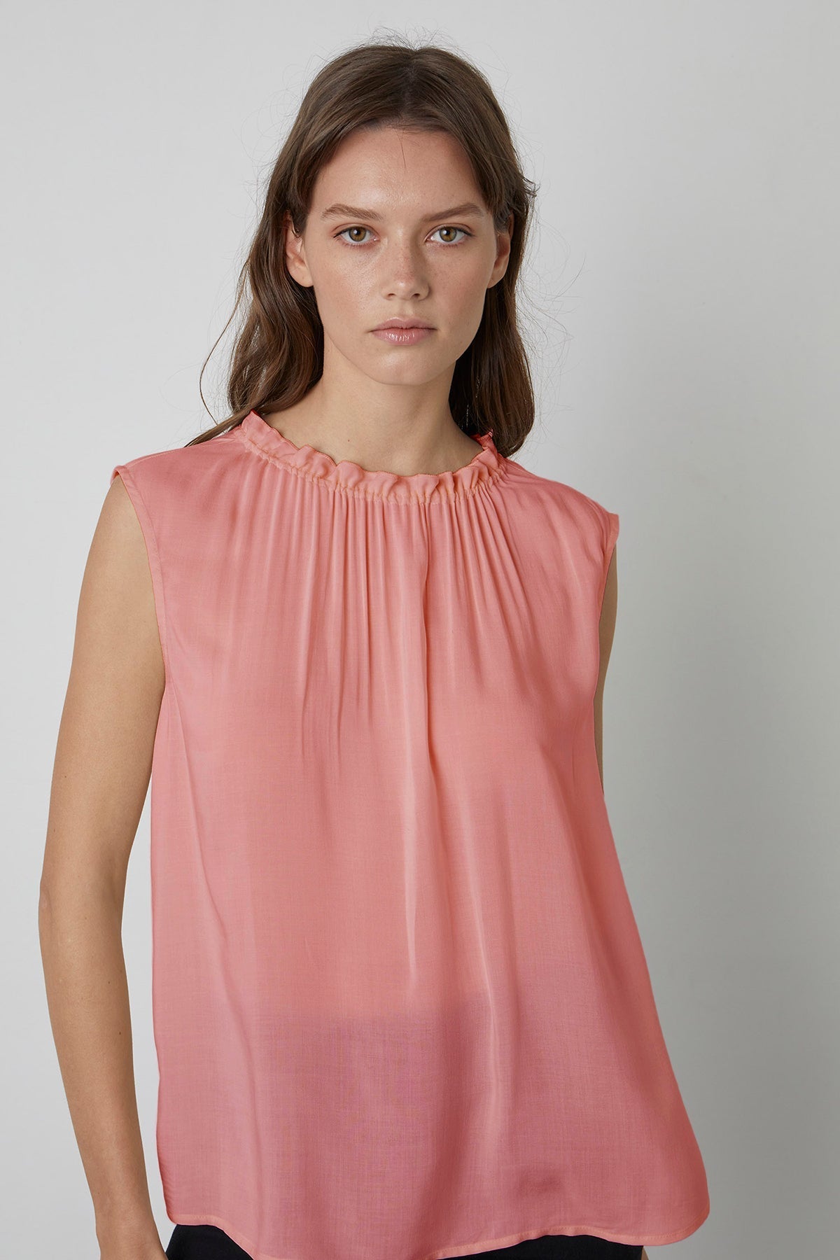 WENNA SLEEVELESS BLOUSE - Velvet Staging 2.0