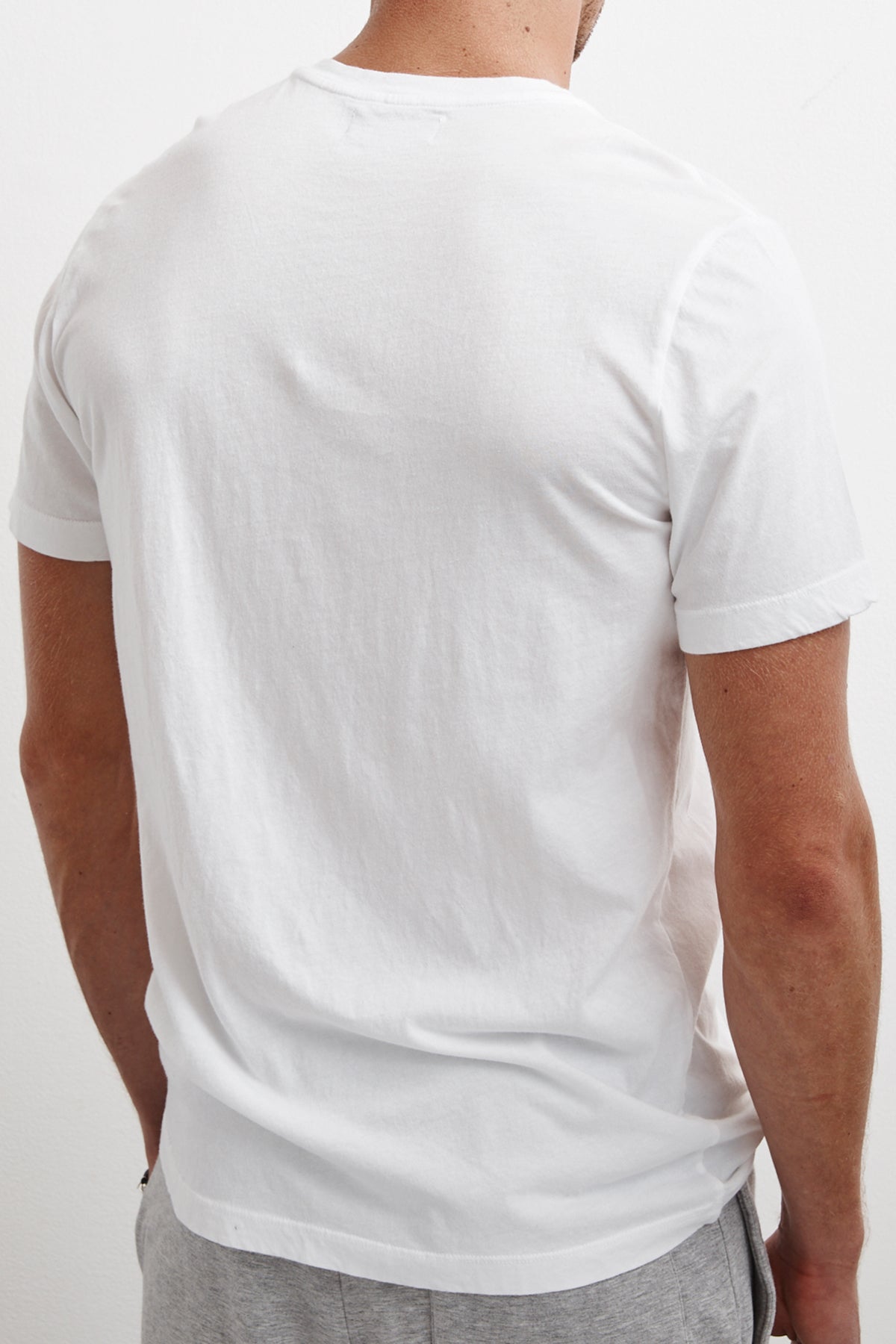 SAMSEN WHISPER CLASSIC TEE Velvet by Graham & Spencer