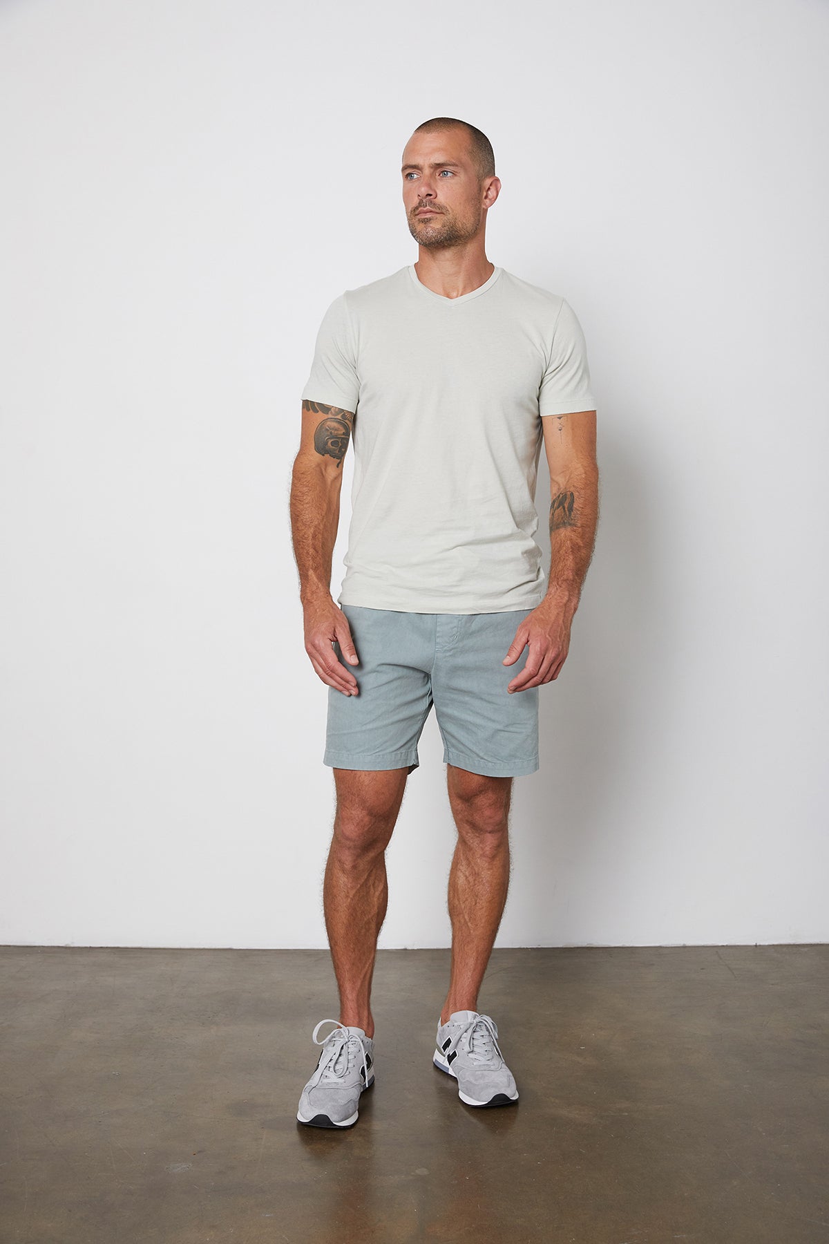 SAMSEN WHISPER CLASSIC TEE Velvet by Graham & Spencer