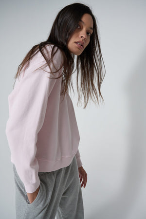 YNEZ SWEATSHIRT - Velvet Staging 2.0